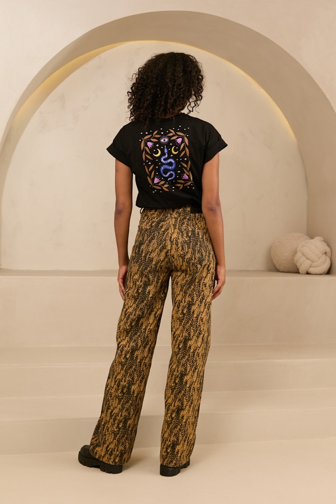 T-shirt Monika - Zwart