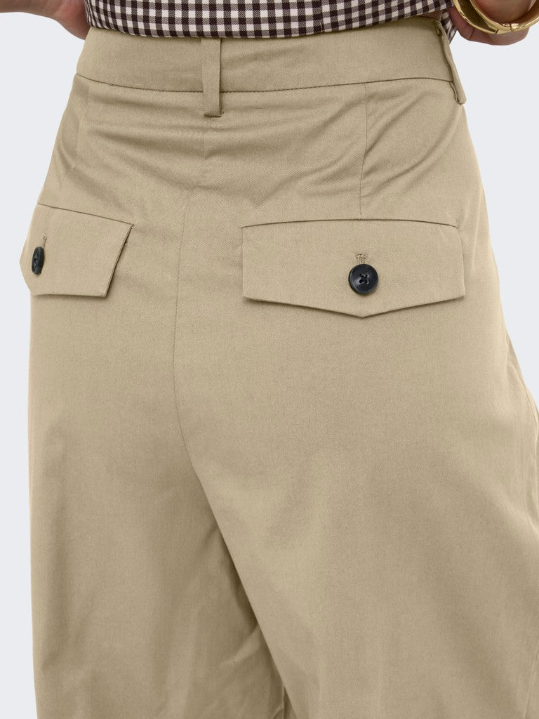 Onlanny Hw Baggy Bermuda Shorts Pnt - Zand