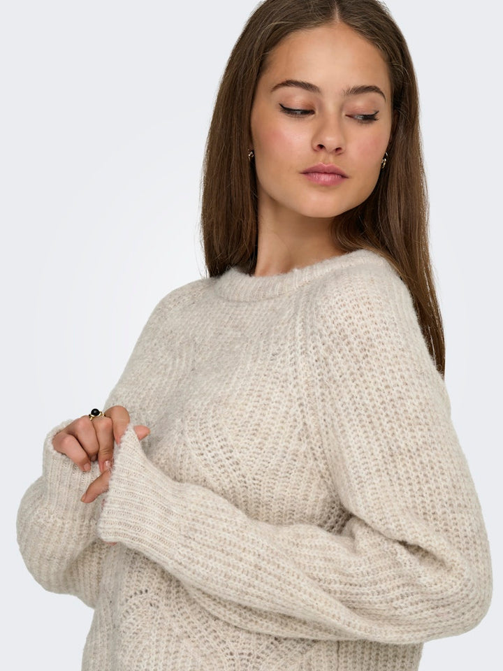 Onlgila Life Ls Structure O-neck Bf Knt - Beige