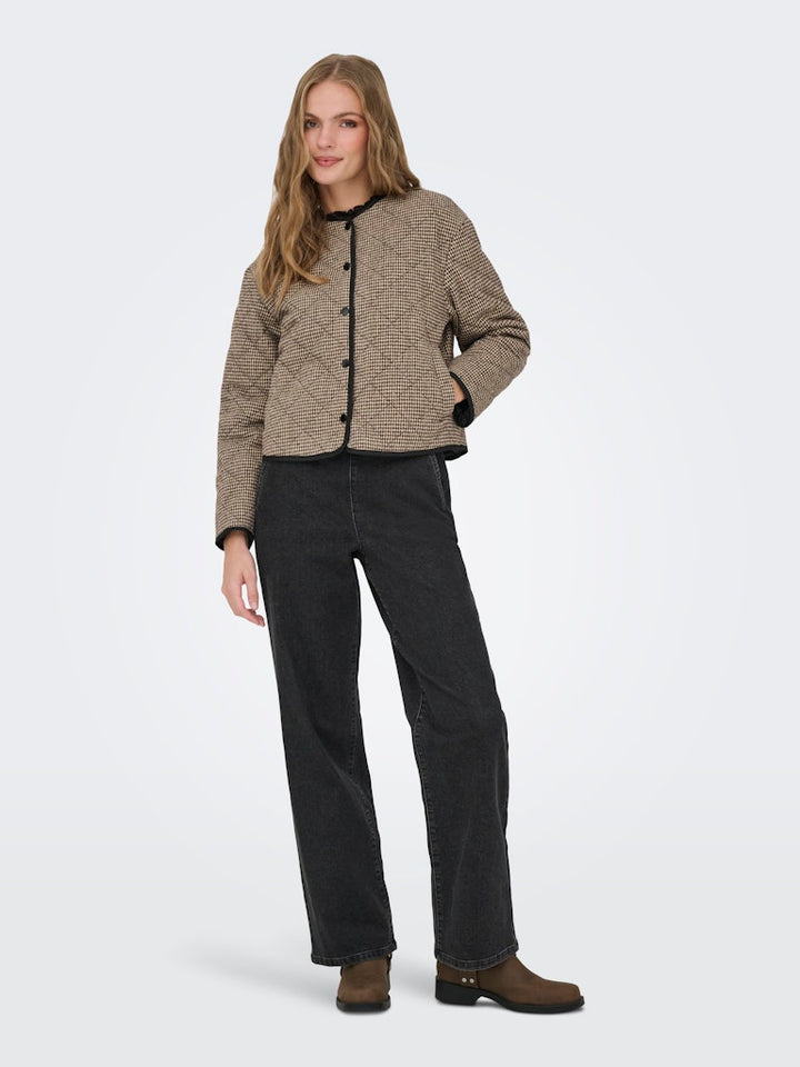 Jdyemery L/s Quilted Shacket Wvn - Bruin Dessin