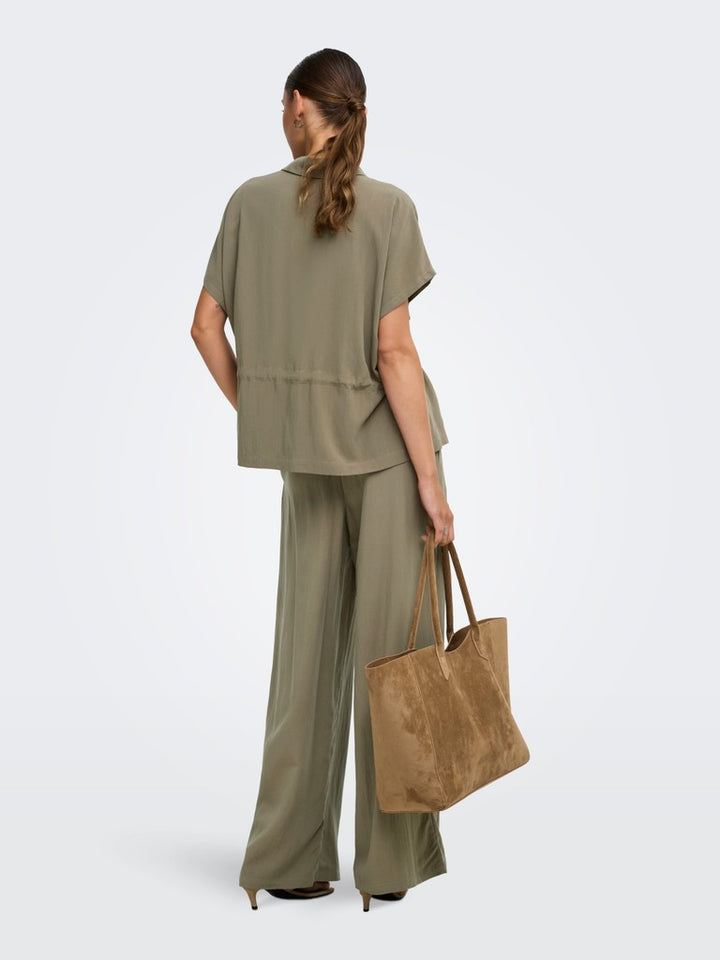 Jdylaya S/s Utility Shirt Wvn Exp - Kaki