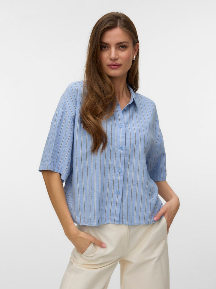 Vmlinn 2/4 Short Shirt Wvn Noos - Blauw Dessin