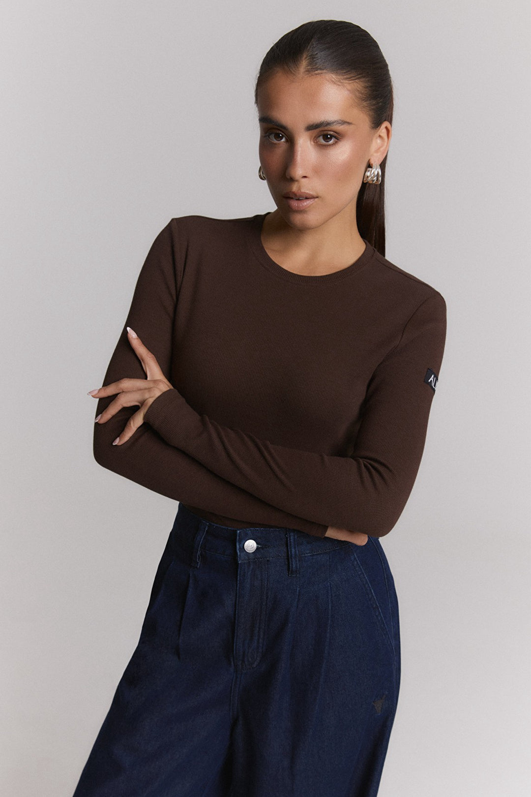 Knitted L/s T-shirt - Bruin