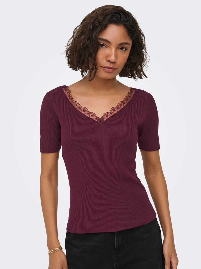 Jdynanna S/s Revers Lace Pullover Knt - Bordeaux