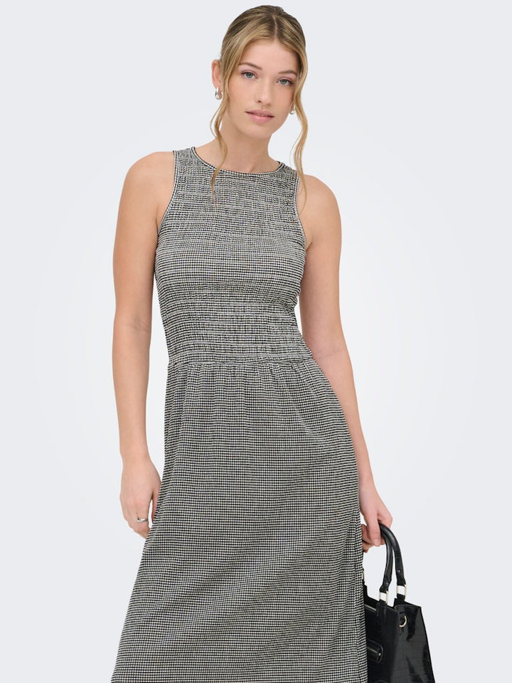 Onlcelle Life S/l Smock Dress Jrs - Zwart Dessin