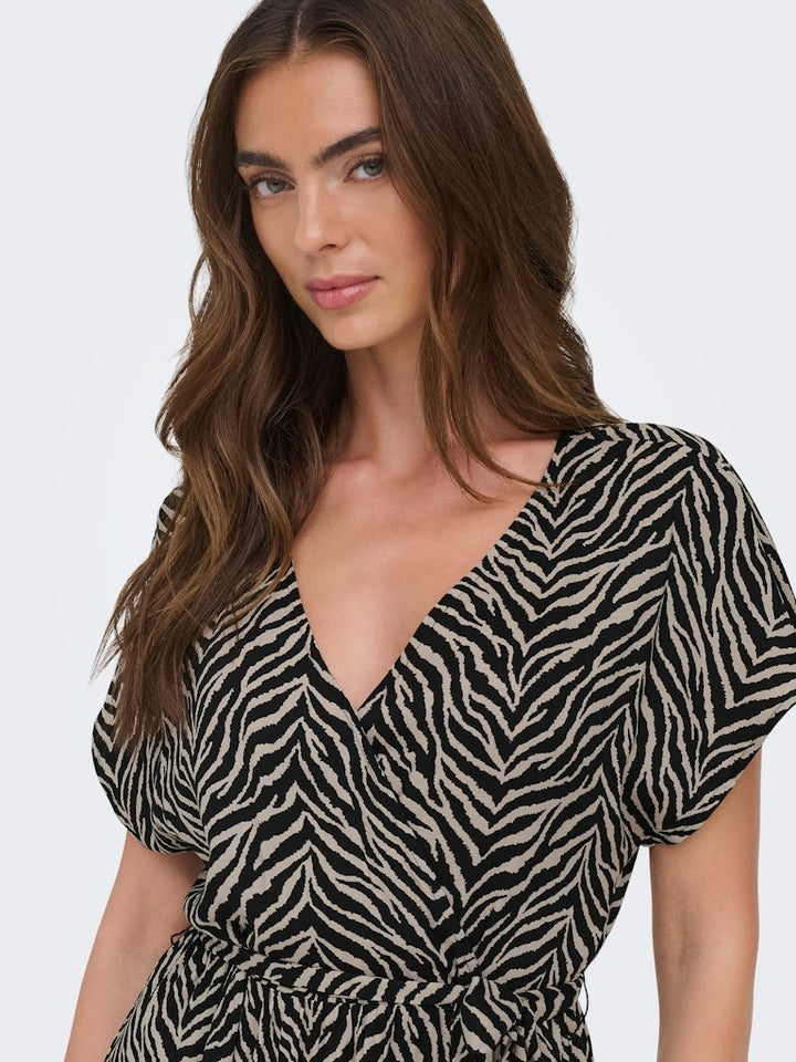 Onlzilla Adele Ss Long Dress Noos Wvn - Zwart Dessin