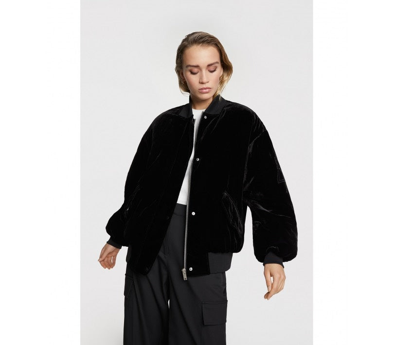 Oversized Velvet Bomber - Zwart