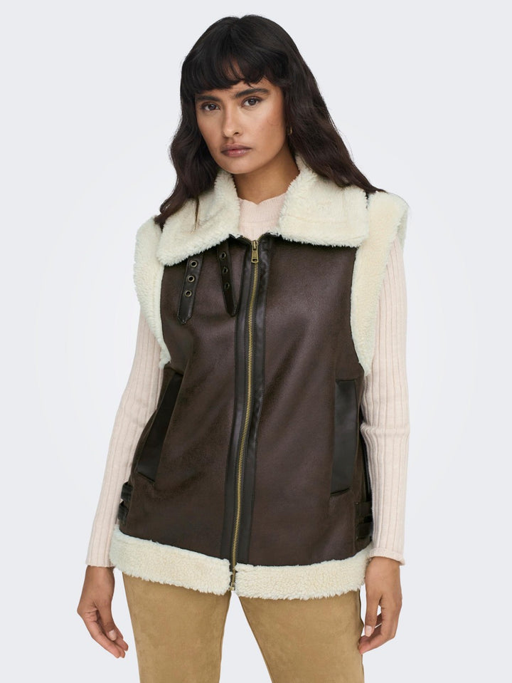 Onlbetty Faux Suede Waistcoat Otw - Bruin